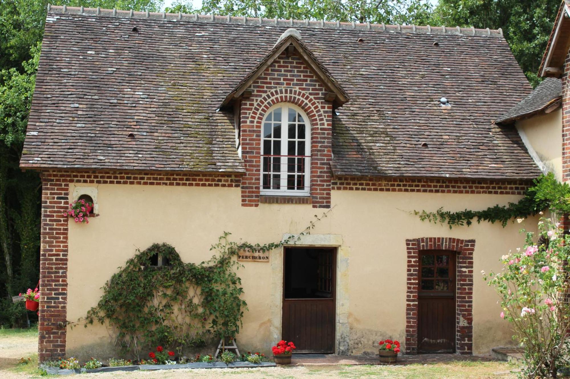 Gite Des Etangs De Beaulieu Le Plessis-Dorin Bagian luar foto